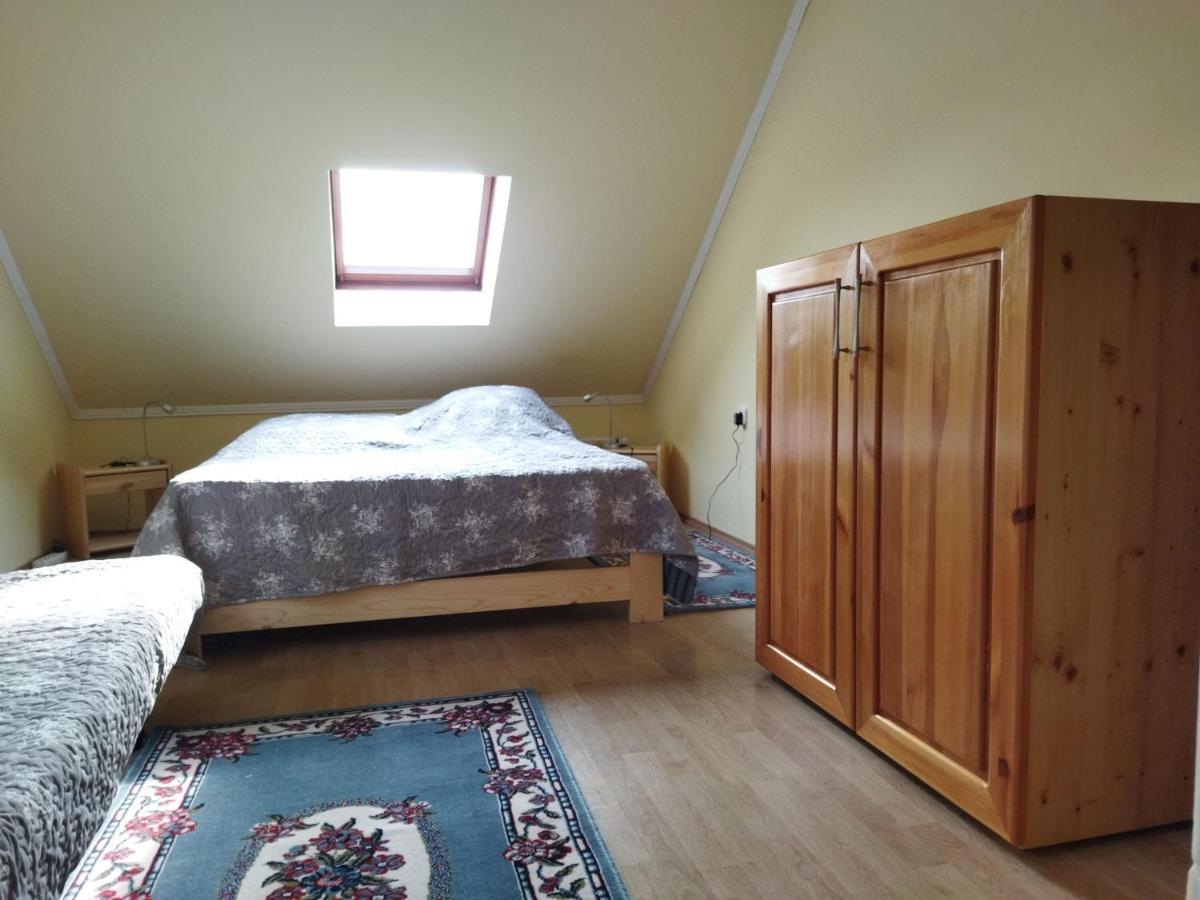 Naszály Kapuja vendégház Kosd Extérieur photo
