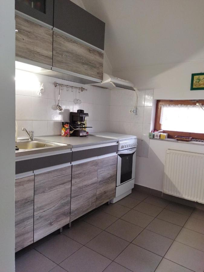 Naszály Kapuja vendégház Kosd Extérieur photo